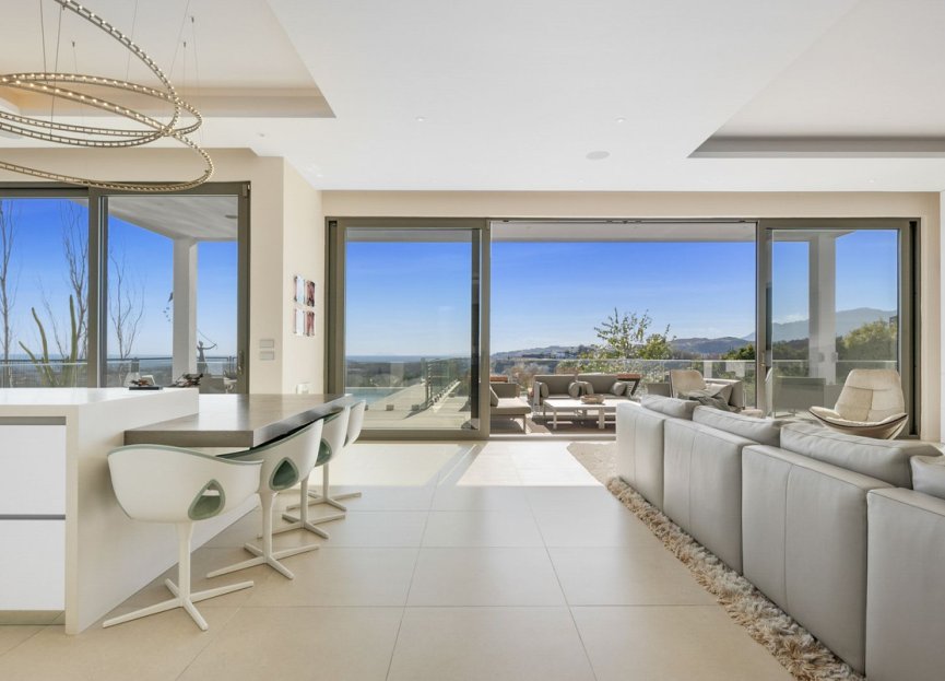 Resale - House - Detached Villa - Benahavís - Benahavís Centro