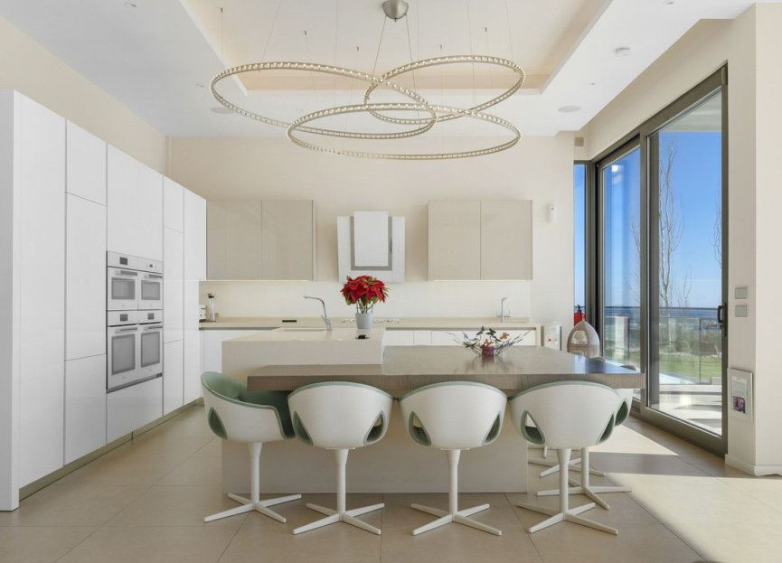 Resale - House - Detached Villa - Benahavís - Benahavís Centro