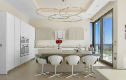 Resale - House - Detached Villa - Benahavís - Benahavís Centro