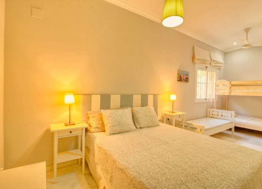 Resale - Apartment - Middle Floor Apartment - Manilva - Manilva Centro