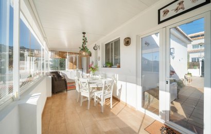 Resale - House - Detached Villa - Benalmádena - Benalmadena Centro