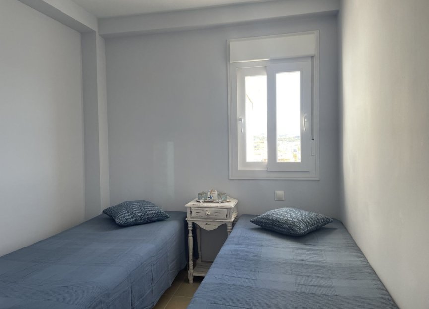 Resale - Apartment - Top Floor Apartment - Casares - Casares Playa