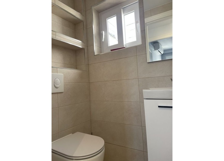 Resale - Apartment - Top Floor Apartment - Casares - Casares Playa