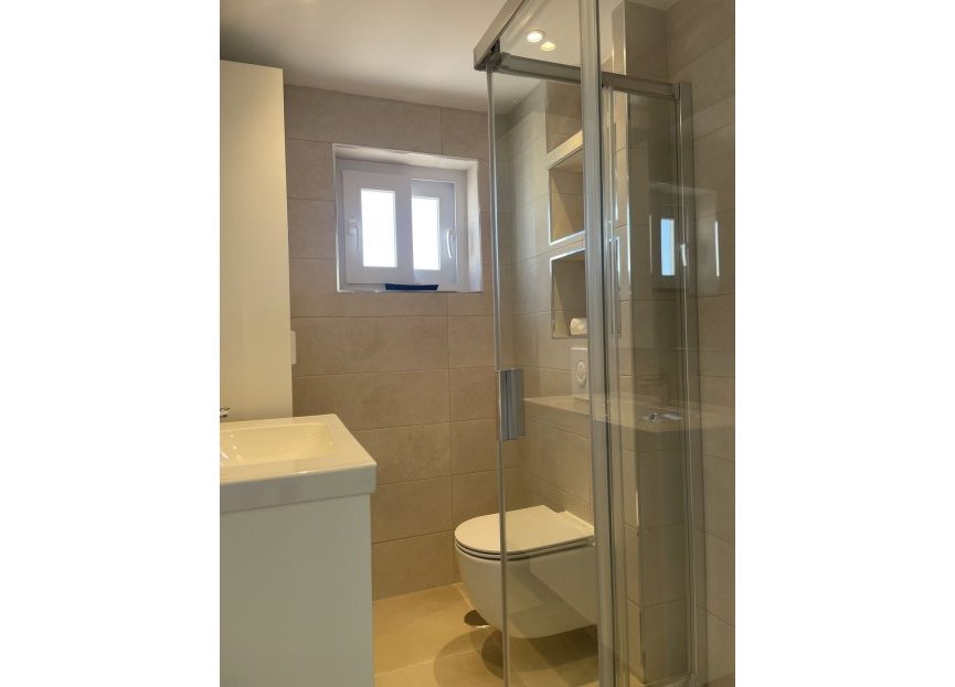 Resale - Apartment - Top Floor Apartment - Casares - Casares Playa