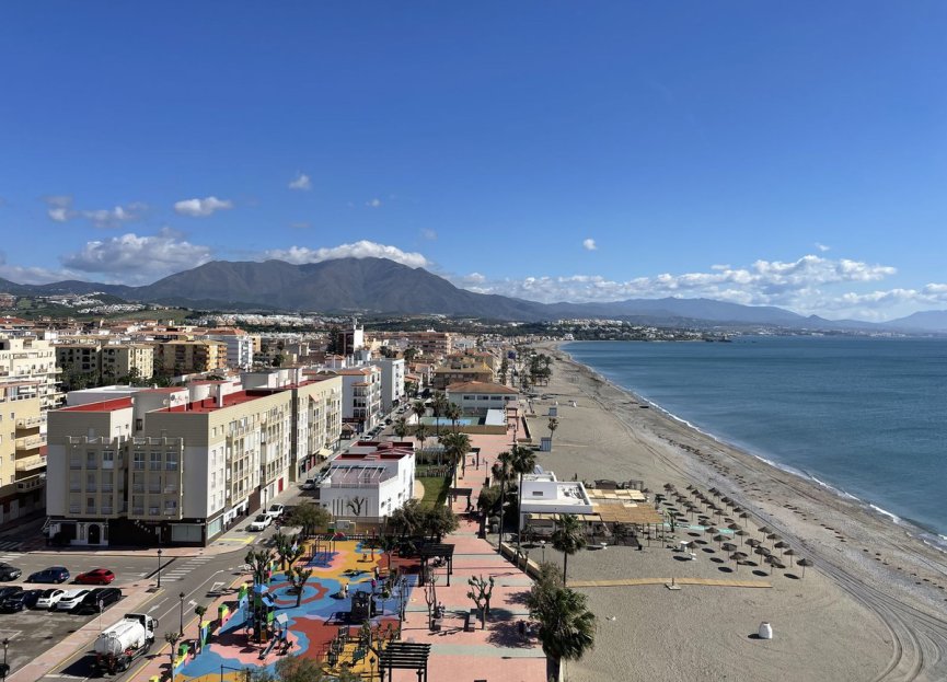 Resale - Apartment - Top Floor Apartment - Casares - Casares Playa