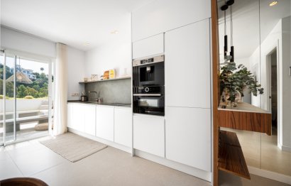 Reventa - Apartment - Middle Floor Apartment - Benahavís - Benahavís Centro