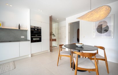 Reventa - Apartment - Middle Floor Apartment - Benahavís - Benahavís Centro