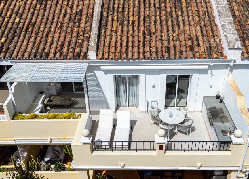 Reventa - Apartment - Middle Floor Apartment - Benahavís - Benahavís Centro