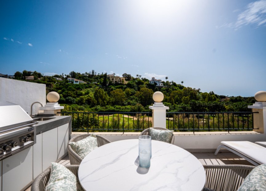 Reventa - Apartment - Middle Floor Apartment - Benahavís - Benahavís Centro