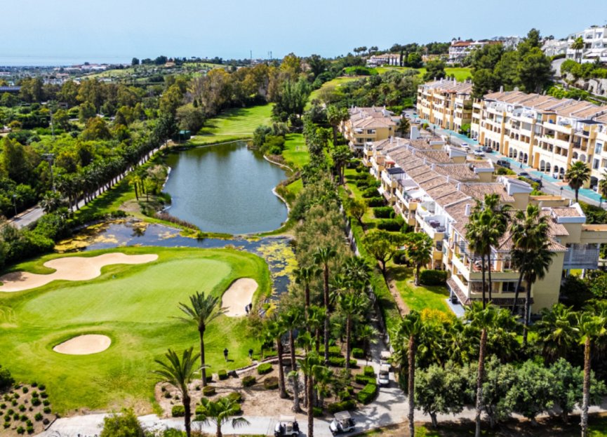 Reventa - Apartment - Middle Floor Apartment - Benahavís - Benahavís Centro