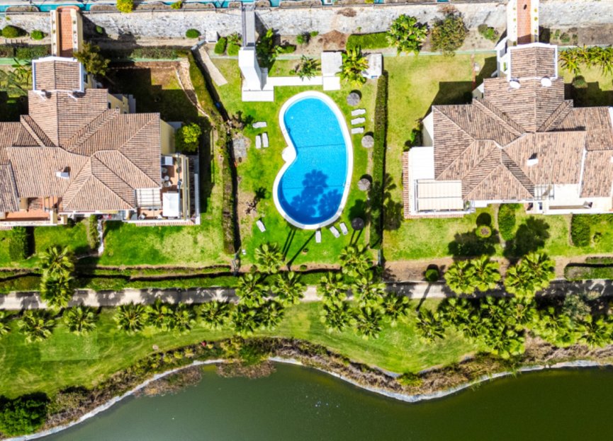 Reventa - Apartment - Middle Floor Apartment - Benahavís - Benahavís Centro