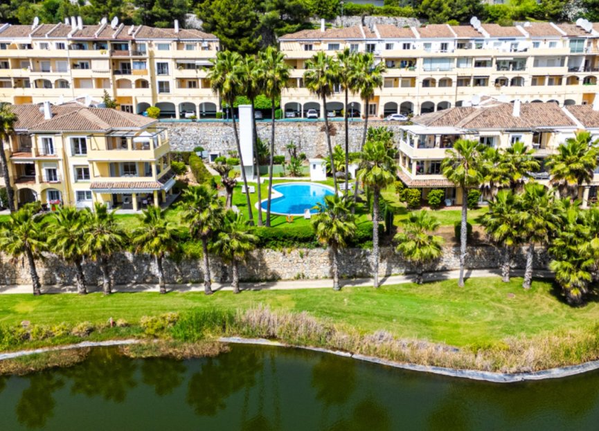 Reventa - Apartment - Middle Floor Apartment - Benahavís - Benahavís Centro