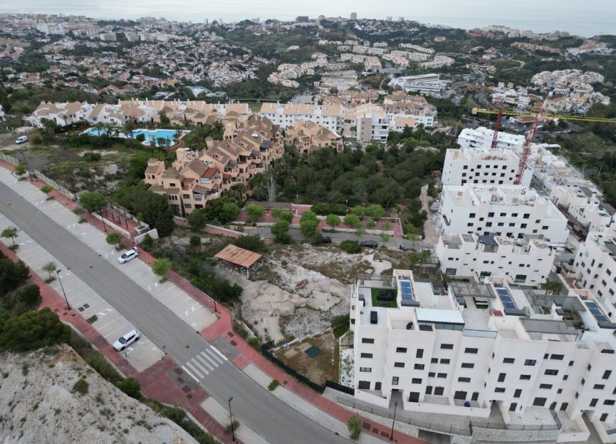 Resale - Plot - Land - Benalmádena - Benalmadena Centro