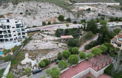 Resale - Plot - Land - Benalmádena - Benalmadena Centro