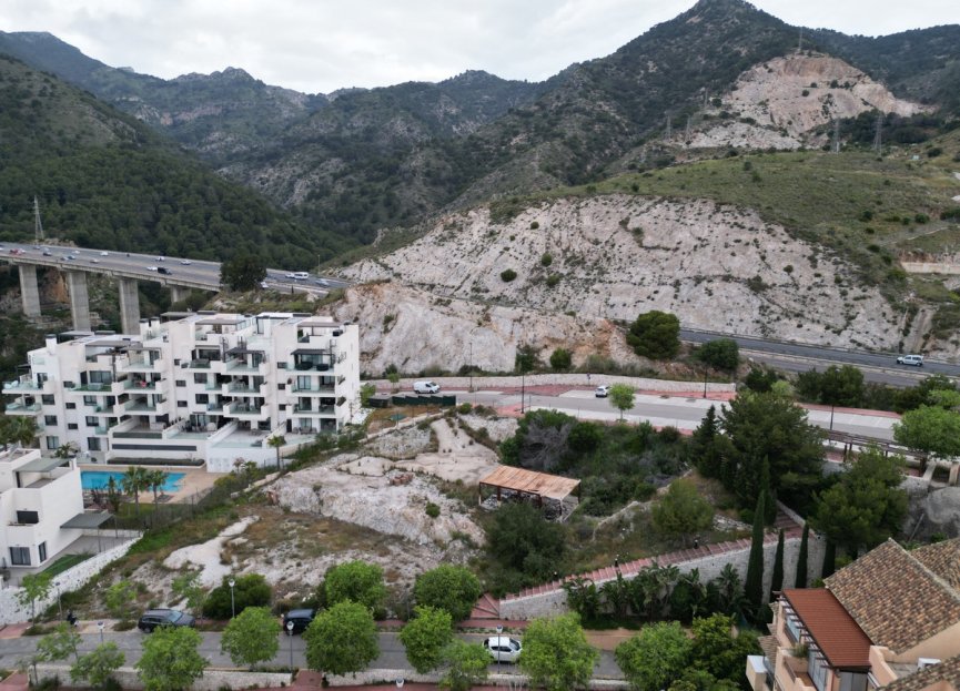 Resale - Plot - Land - Benalmádena - Benalmadena Centro