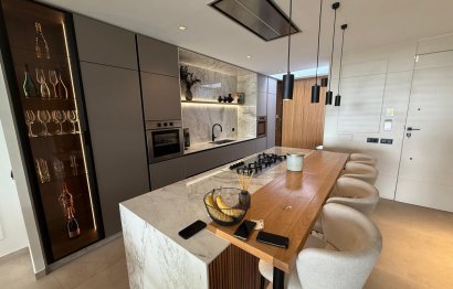 Resale - House - Townhouse - Benahavís - Benahavís Centro