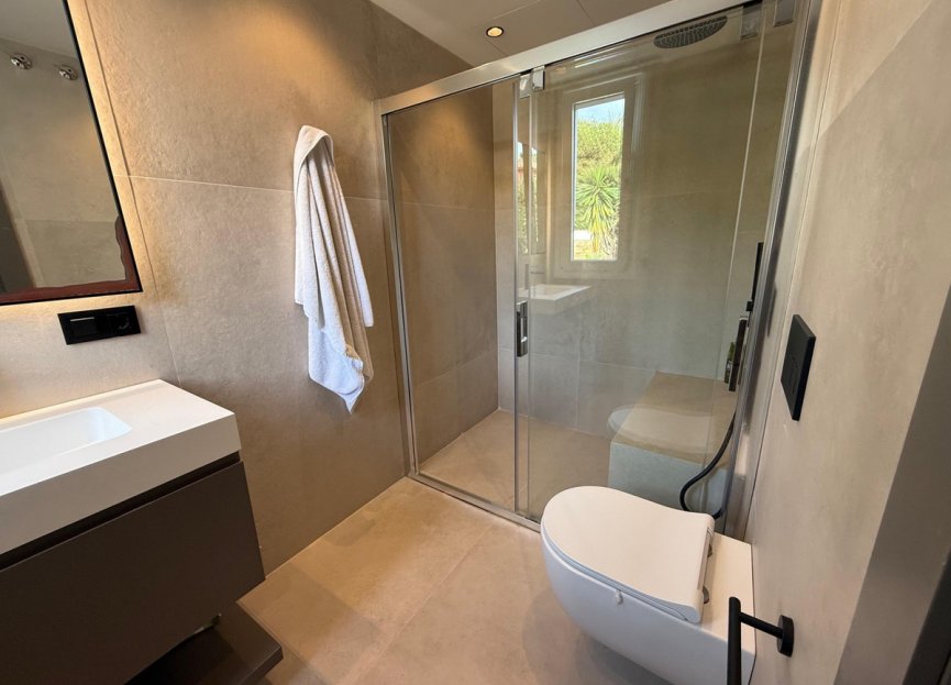 Resale - House - Townhouse - Benahavís - Benahavís Centro