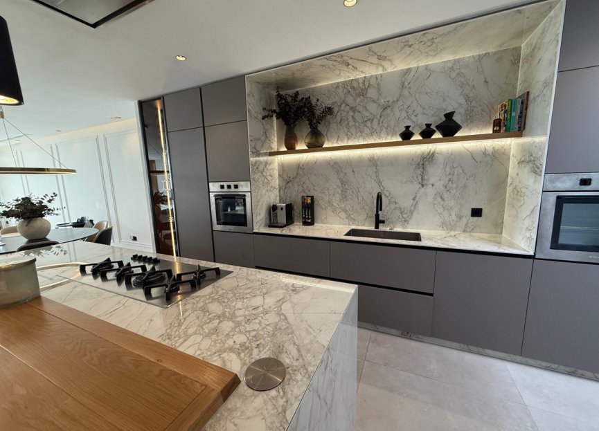 Resale - House - Townhouse - Benahavís - Benahavís Centro