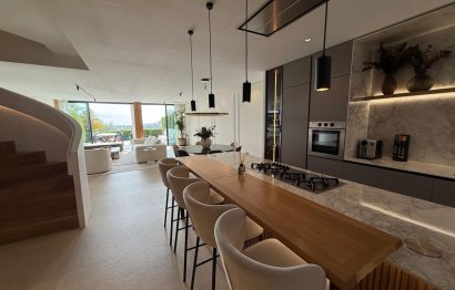 Resale - House - Townhouse - Benahavís - Benahavís Centro