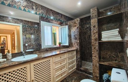 Resale - House - Detached Villa - Sotogrande