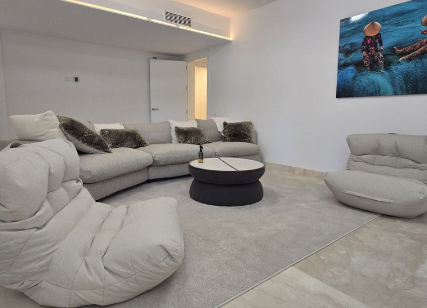 Resale - House - Detached Villa - Marbella - The Golden Mile