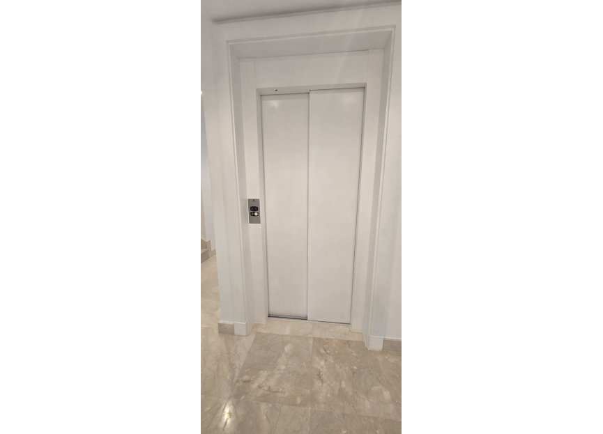 Resale - House - Detached Villa - Marbella - The Golden Mile