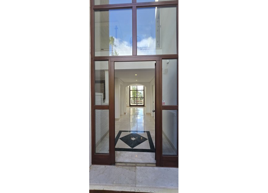 Resale - House - Detached Villa - Marbella - The Golden Mile