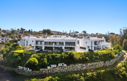 Resale - House - Semi-Detached House - Marbella - Guadalmina Alta