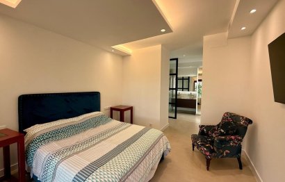 Resale - Ground floor apartment - Marbella - Nueva Andalucia