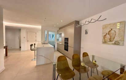 Resale - Ground floor apartment - Marbella - Nueva Andalucia