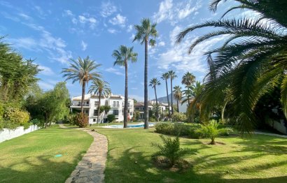 Resale - Ground floor apartment - Marbella - Nueva Andalucia