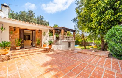 Resale - House - Detached Villa - Marbella - El Rosario