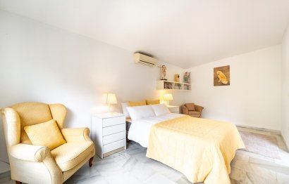 Resale - House - Detached Villa - Marbella - El Rosario