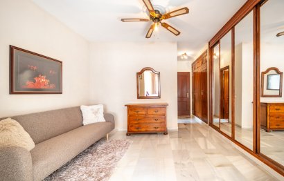 Resale - House - Detached Villa - Marbella - El Rosario