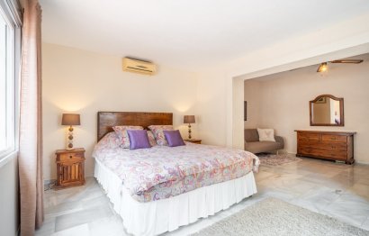 Resale - House - Detached Villa - Marbella - El Rosario