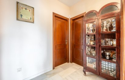 Resale - House - Detached Villa - Marbella - El Rosario