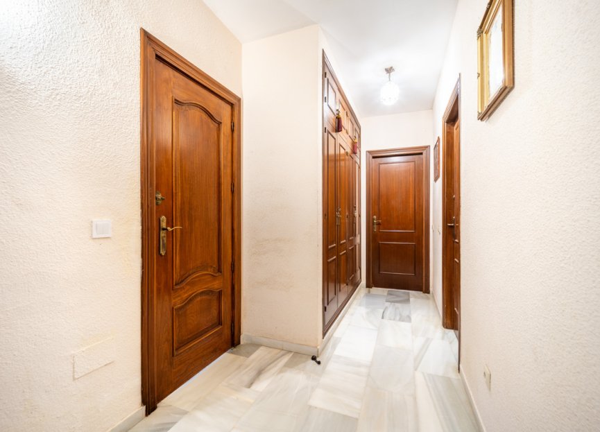 Resale - House - Detached Villa - Marbella - El Rosario