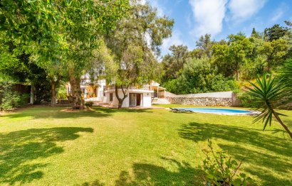 Resale - House - Detached Villa - Marbella - El Rosario