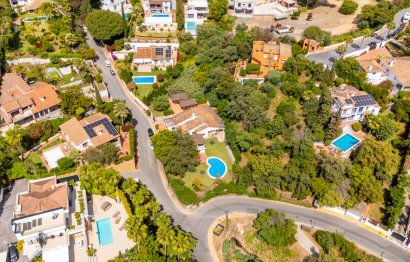 Resale - House - Detached Villa - Marbella - El Rosario