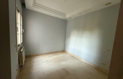 Resale - House - Detached Villa - Marbella - Puerto Banús