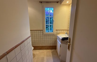 Resale - House - Detached Villa - Marbella - Puerto Banús