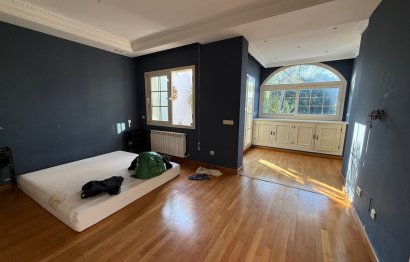 Resale - House - Detached Villa - Marbella - Puerto Banús