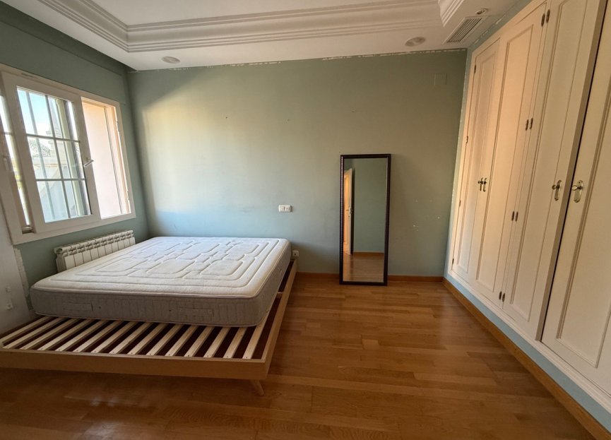 Resale - House - Detached Villa - Marbella - Puerto Banús