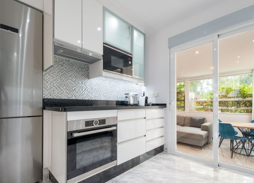 Resale - Ground floor apartment - Marbella - The Golden Mile