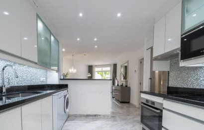 Resale - Ground floor apartment - Marbella - The Golden Mile