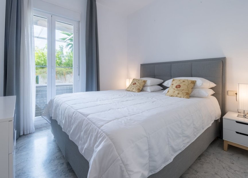 Resale - Ground floor apartment - Marbella - The Golden Mile