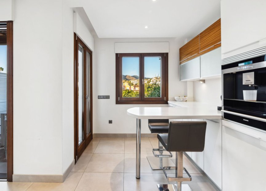 Reventa - Apartment - Penthouse - Estepona - Estepona Centro