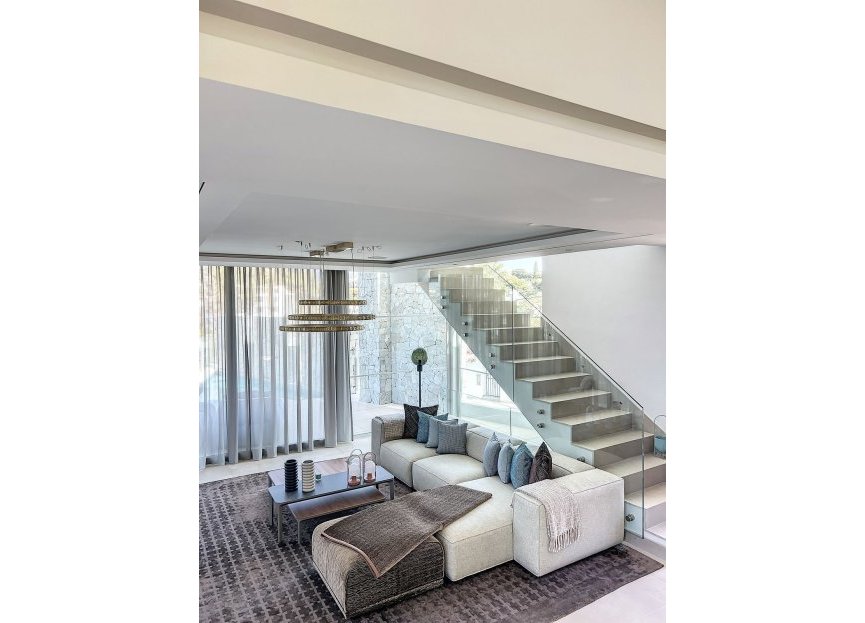 Reventa - House - Detached Villa - Marbella - Nueva Andalucia