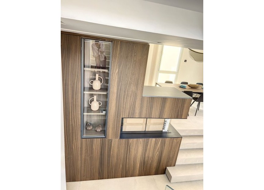 Reventa - House - Detached Villa - Marbella - Nueva Andalucia