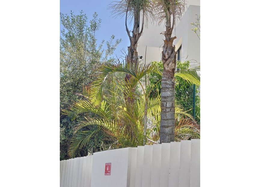 Reventa - House - Detached Villa - Marbella - Nueva Andalucia